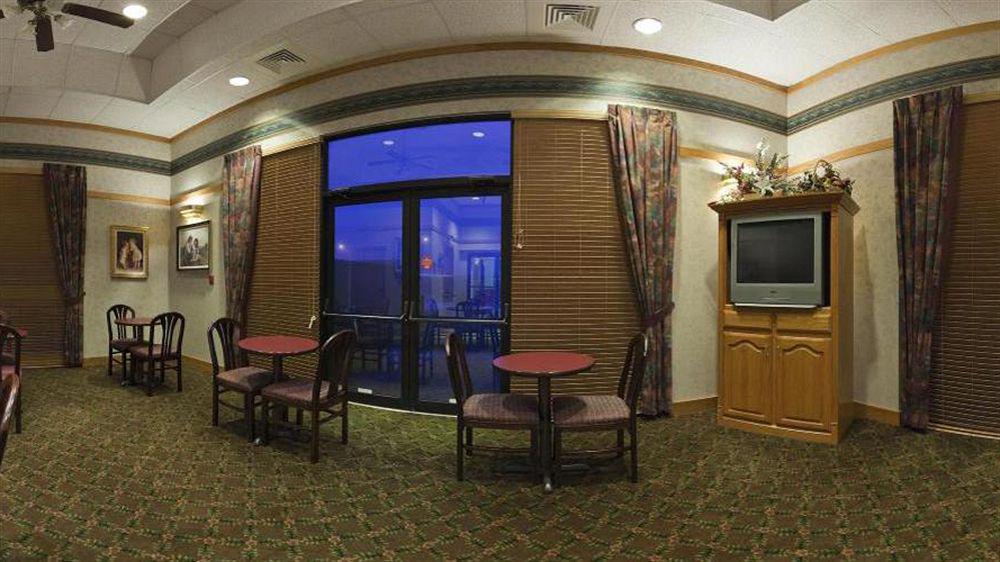 Holiday Inn Express Marshfield - Springfield Area By Ihg Экстерьер фото