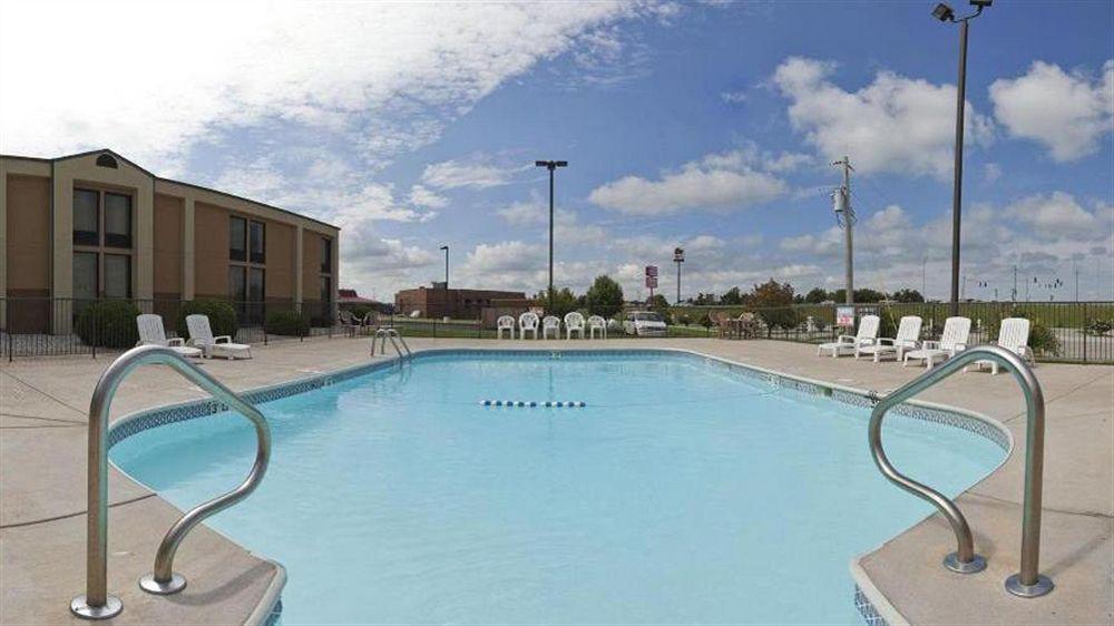 Holiday Inn Express Marshfield - Springfield Area By Ihg Экстерьер фото