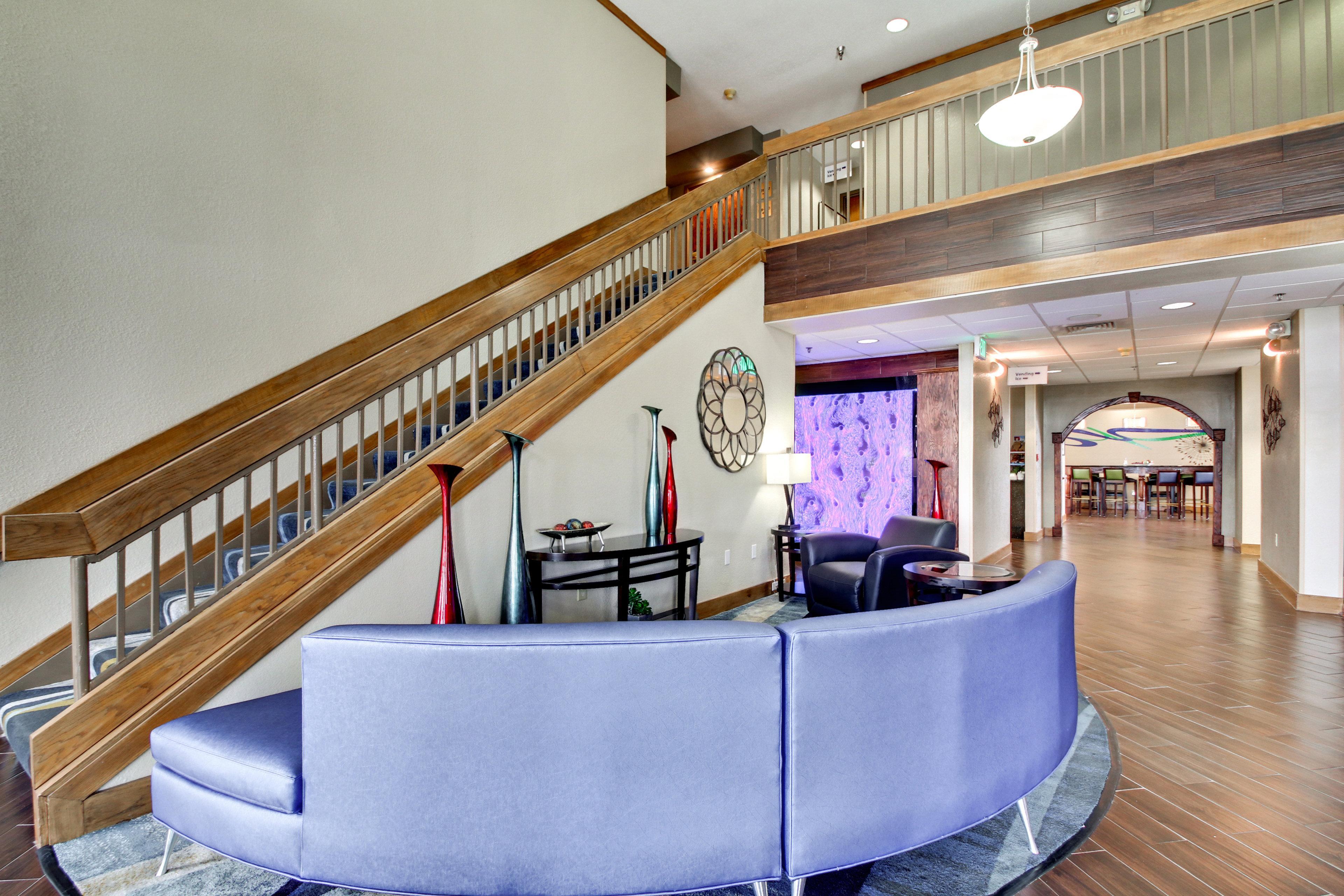 Holiday Inn Express Marshfield - Springfield Area By Ihg Экстерьер фото